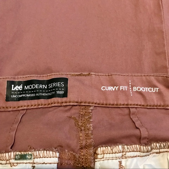 Beautiful Pink Bootcut Pants by LEE Size 6P - Picture 6 of 8